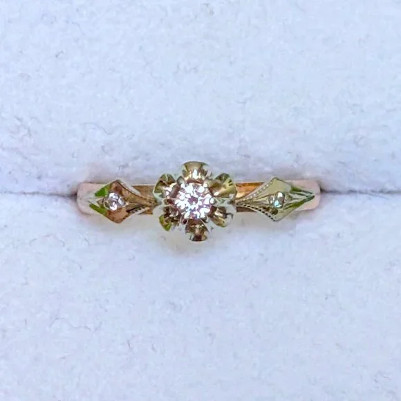 Vintage Russian USSR Solid 14K 585 Rose Pink White Gold Diamond Buttercup Ring